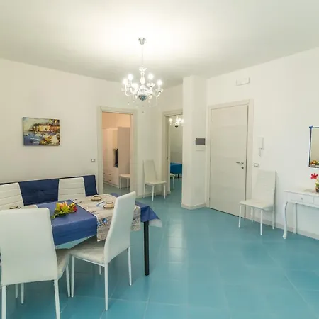 Il Palazzetto Di Mirko E Marys